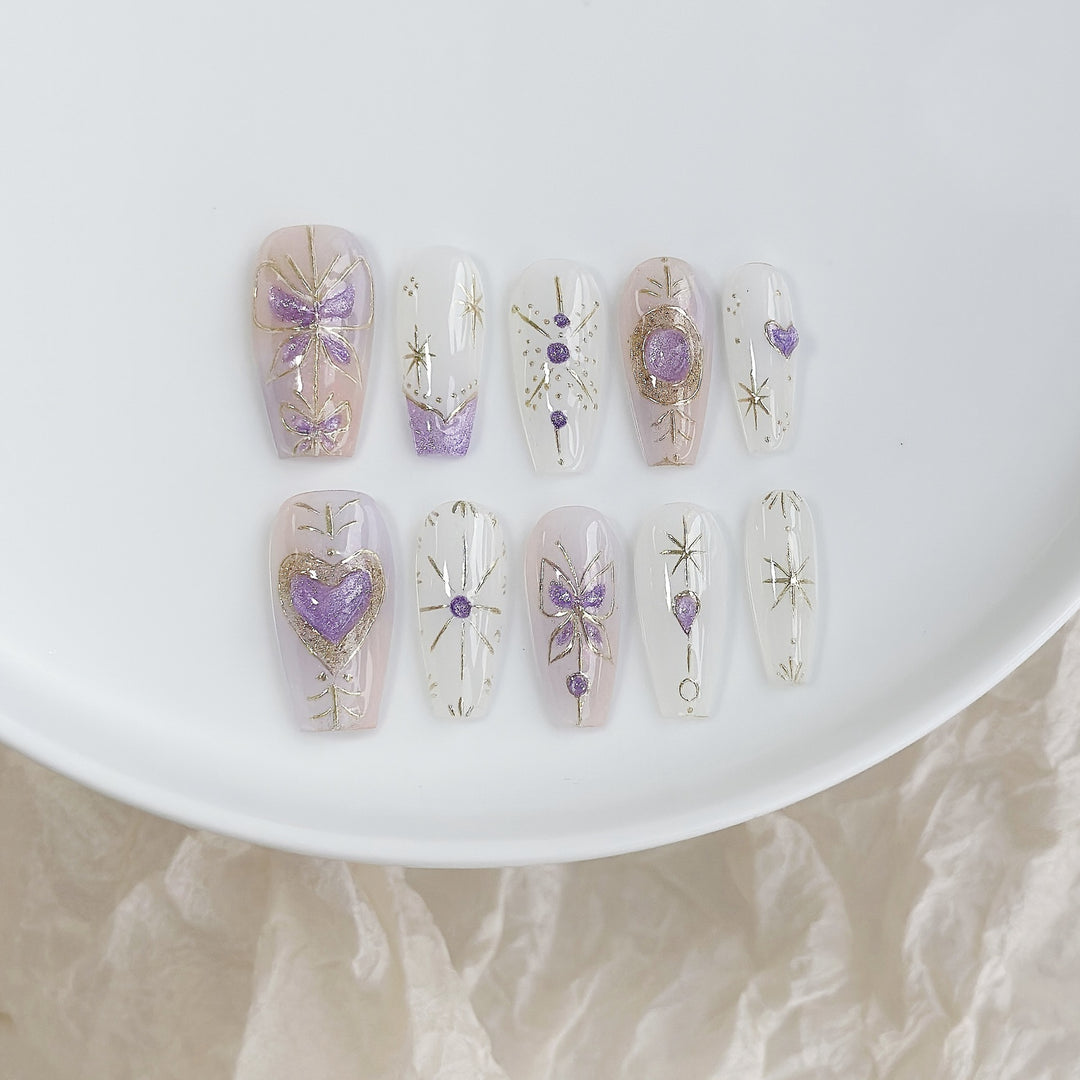 Artistic Press-On Nail Art Set with Elegant Gem Accents