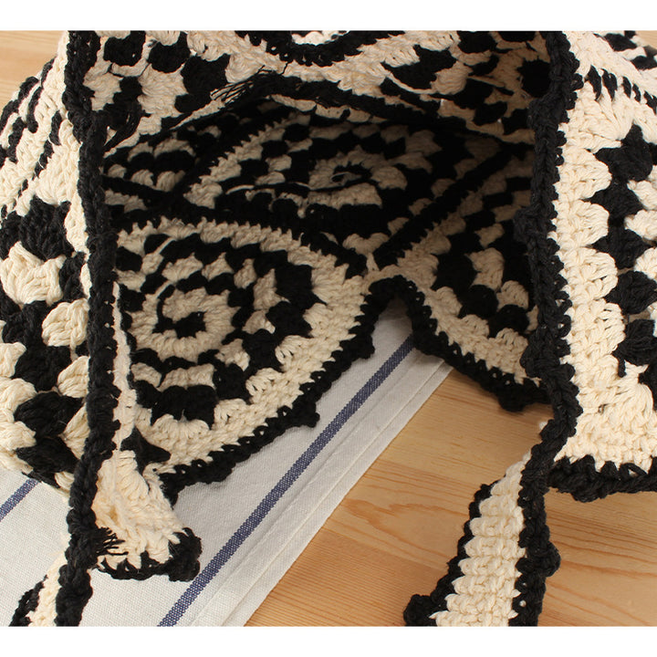 Handbag in modern crochet pattern Kalsten