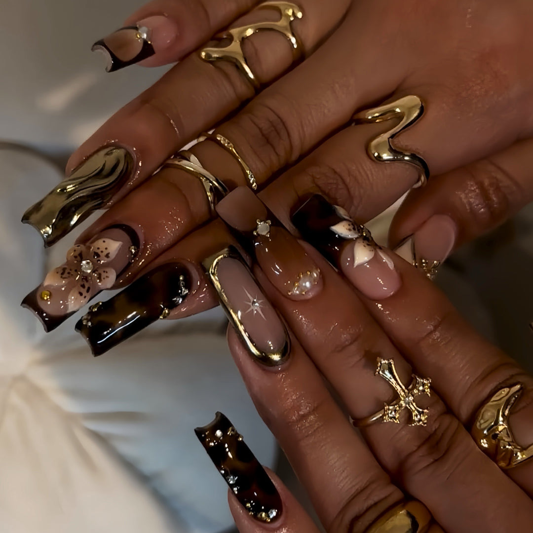 Ornate Press-On Nail Art Extensions Kalsten