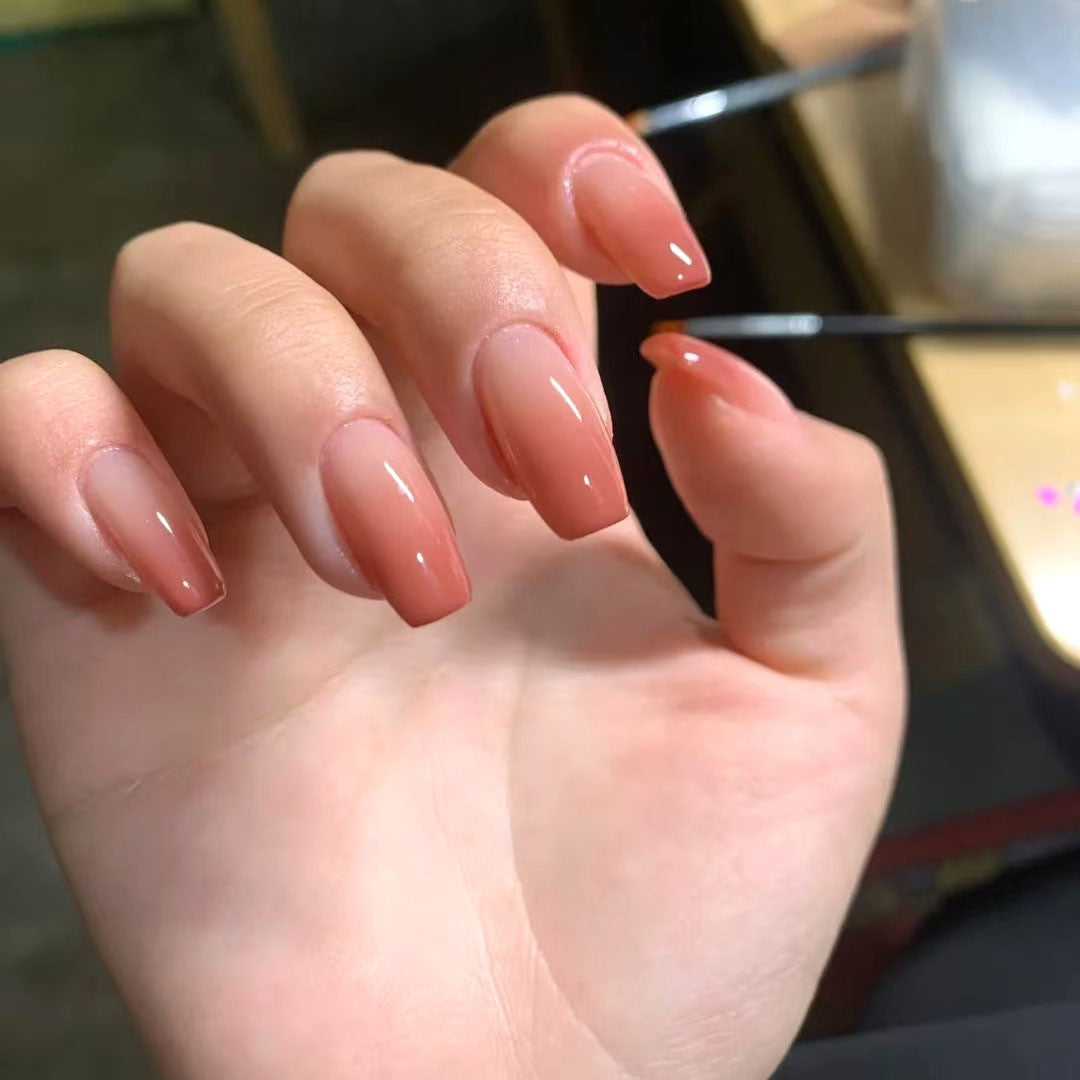 Elegant Ombre Gel Nail Extensions
