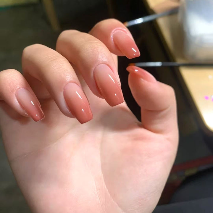 Elegant Ombre Gel Nail Extensions