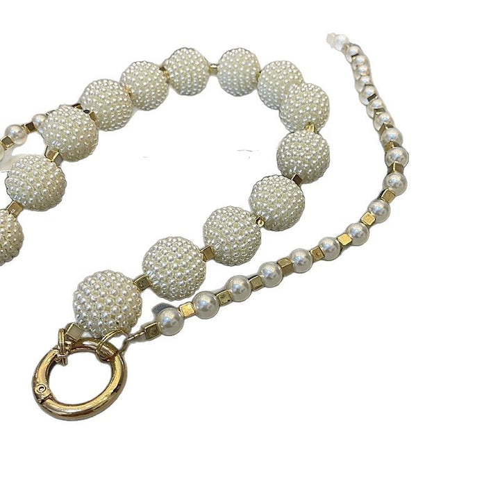 Elegant Beaded Eyewear Holder Kalsten