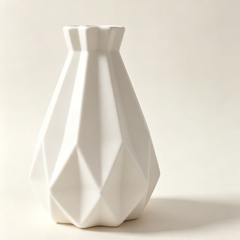 Modern Angular Decorative Vase Kalsten