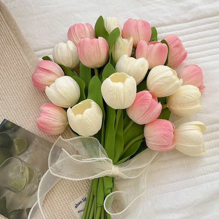 Realistic Tulip Flower Bouquet
