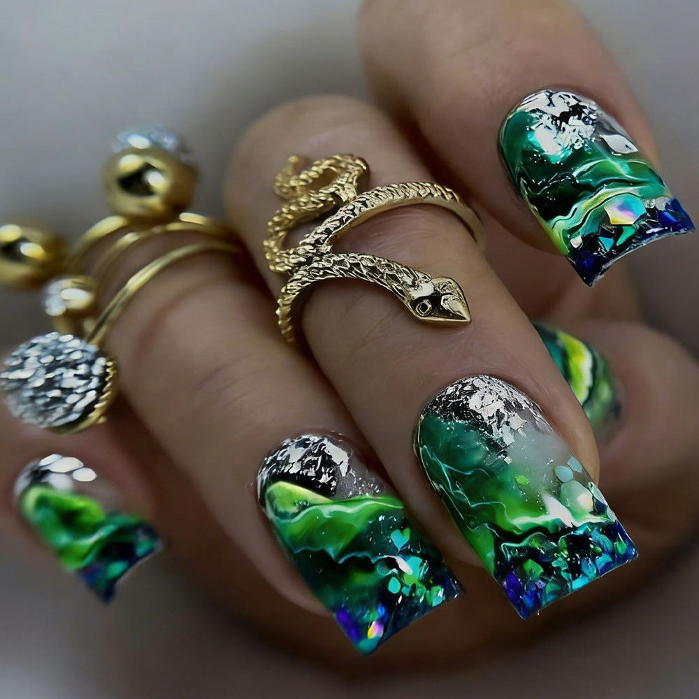 Exclusive Art Nail Creation in Maritime Style Kalsten