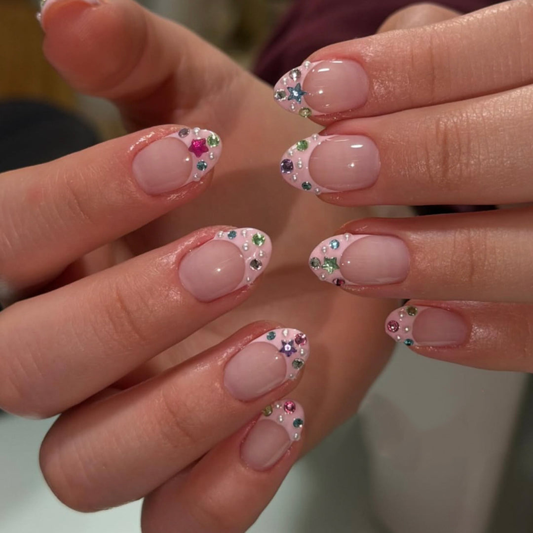 Artful stiletto nails with glitter accents Kalsten