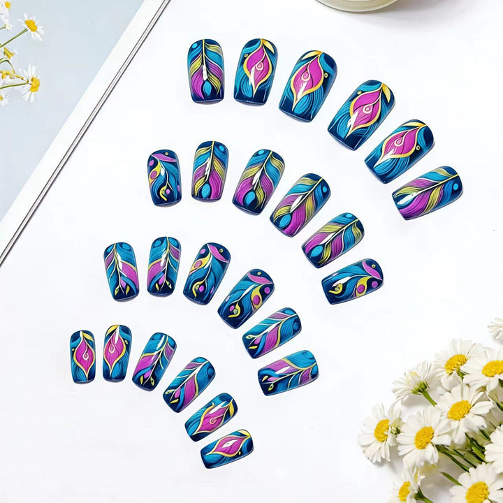 Artificial nails with elegant feather design Kalsten