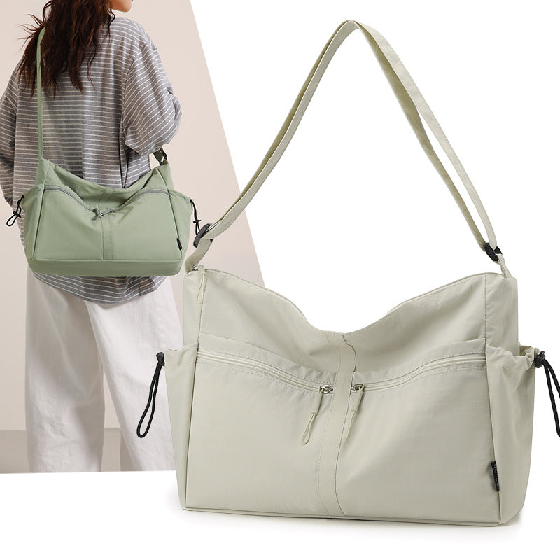 Spacious Multi-Pocket Weekend Bag Kalsten