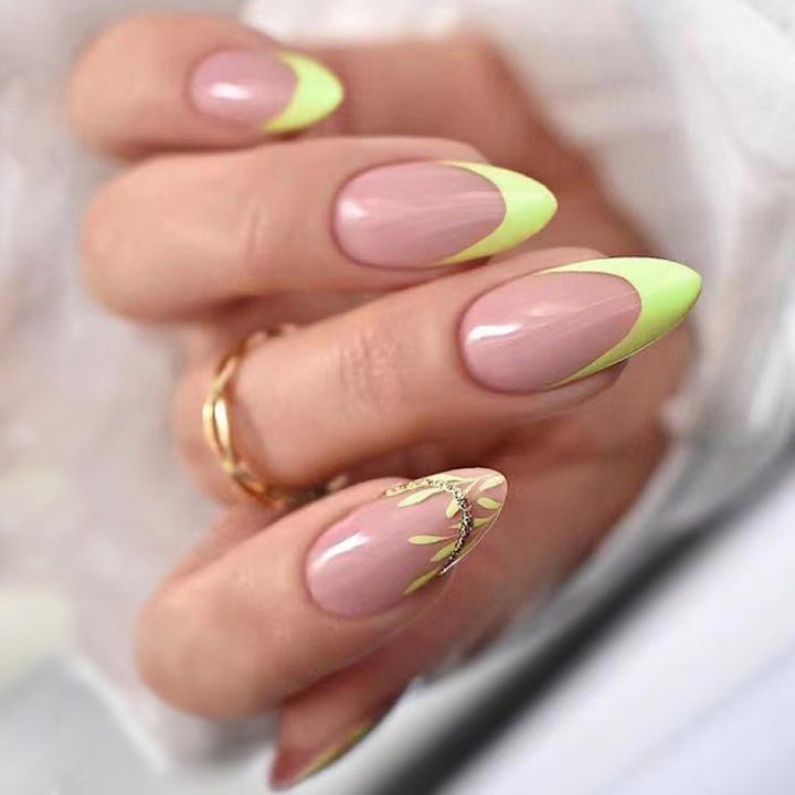Stylish Artistic Press-On Nail Set Kalsten