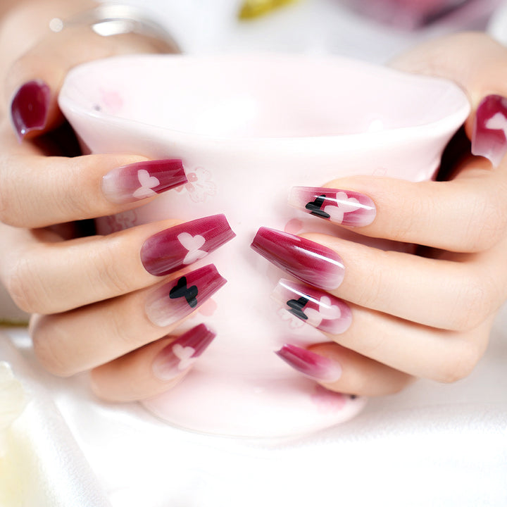 Heart-Patterned Press-On Nail Art Set Kalsten