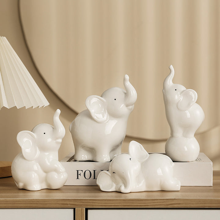 Playful and elegant elephant decorative figure Kalsten