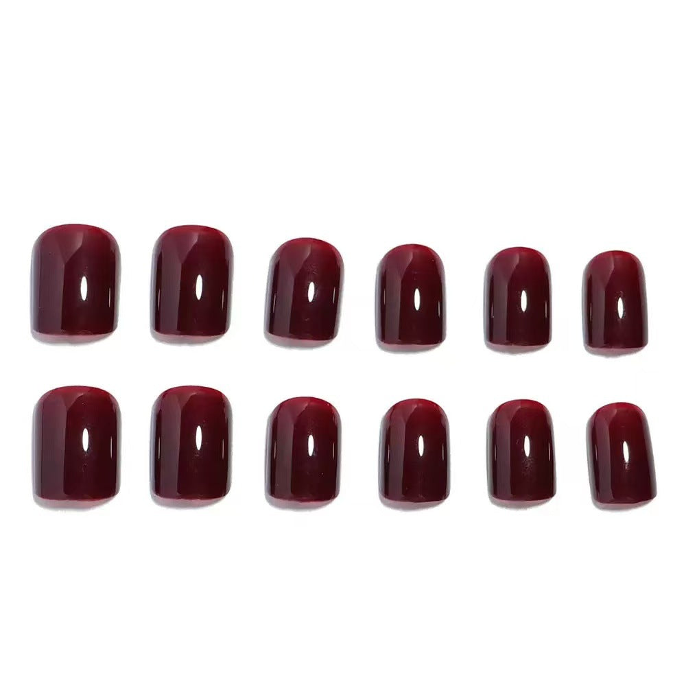 Nail care set with luxurious high-gloss finish Kalsten