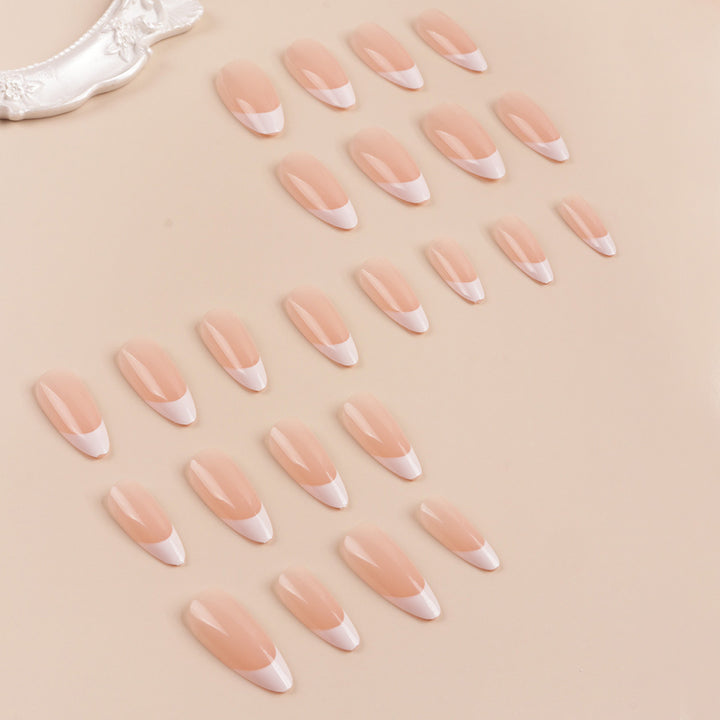 French Tip Nail Art Kalsten