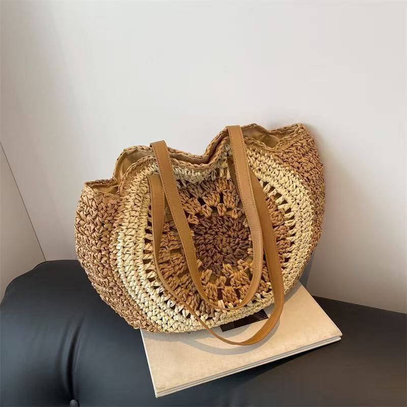 Handcrafted basket crossbody bag with decorative flower pattern Kalsten