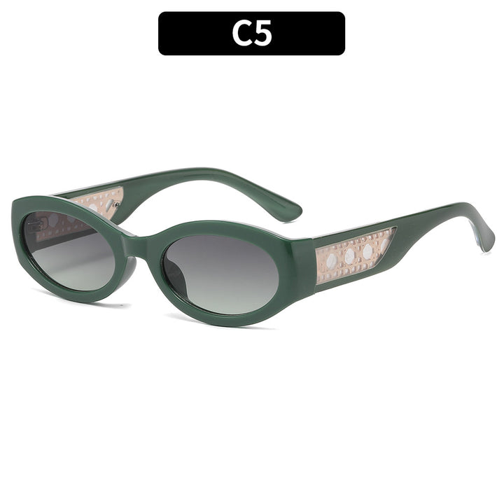 Fashionable Retro Oval Frame Sunglasses