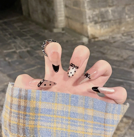 Artistic Press-On Nail Set with Unique Designs Kalsten