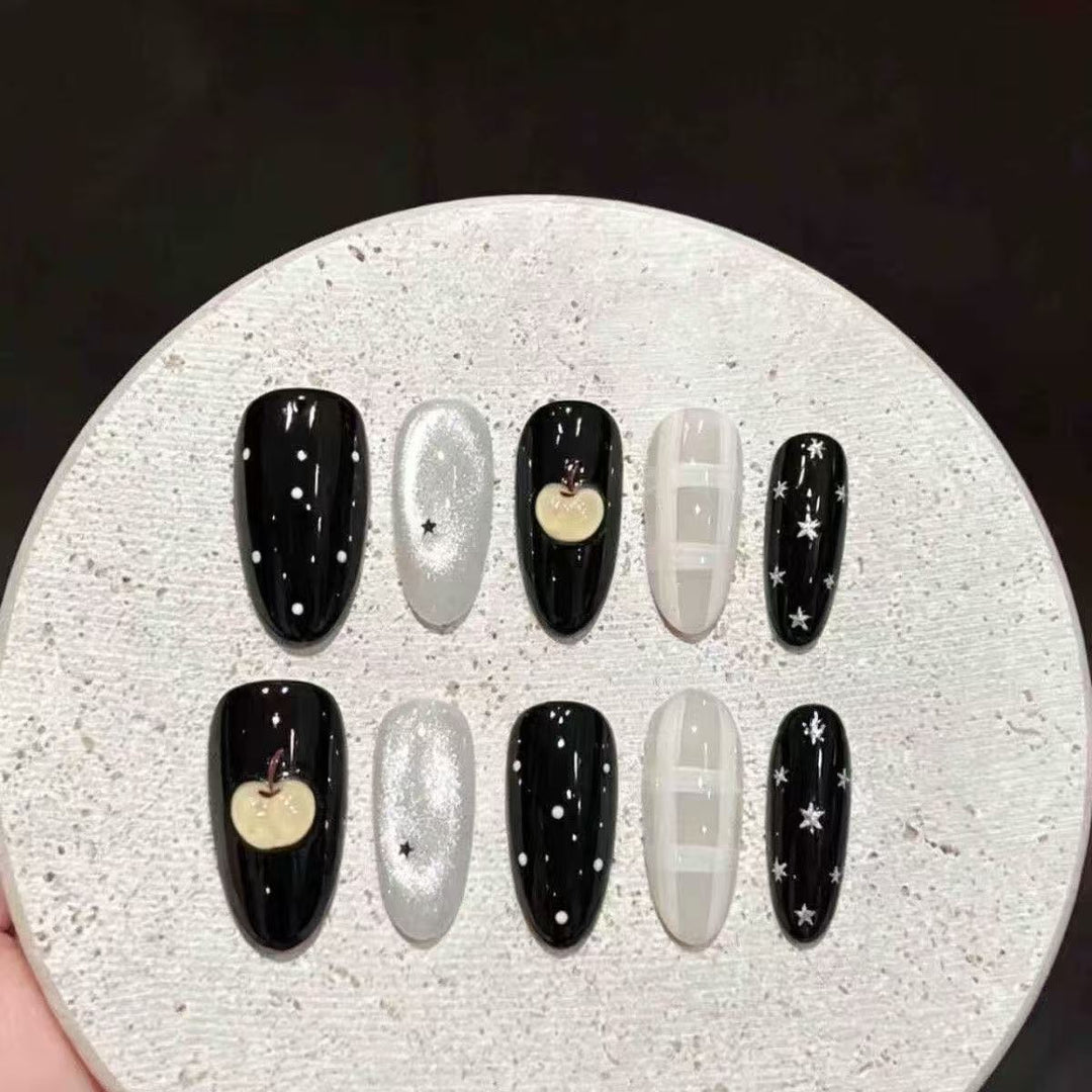 Decorative Press-On Nail Art Set Kalsten
