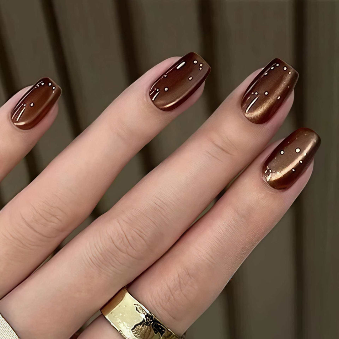 Premium Almond-Shaped Press-On Nails with Ombré Effect Kalsten