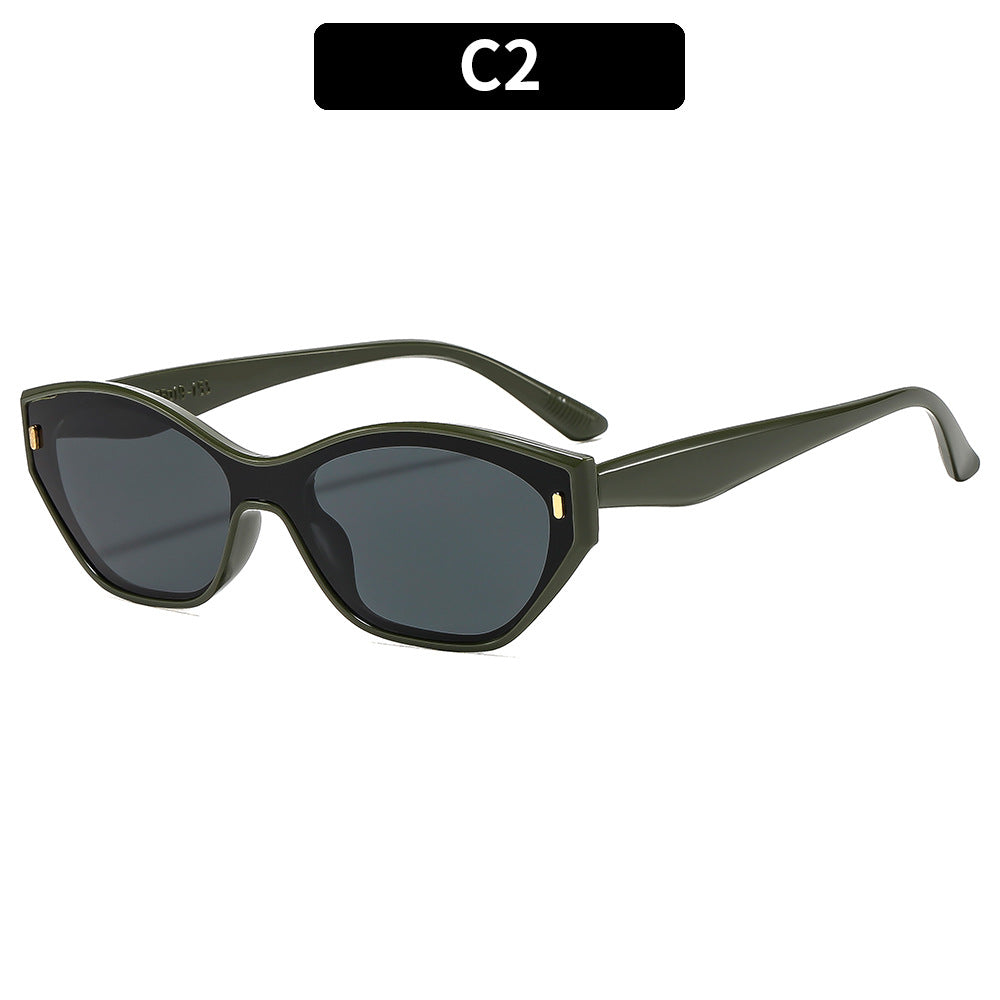 Cat-Eye Fashion Sunglasses  1787664031