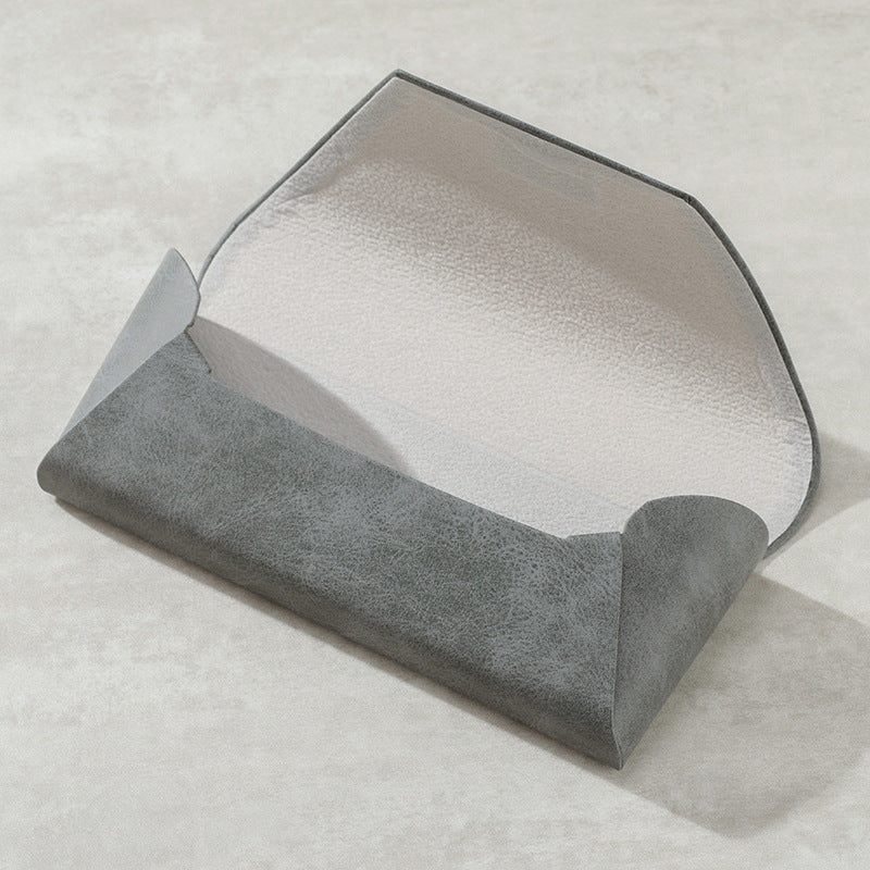 Premium Leather Eyewear Pouch Kalsten