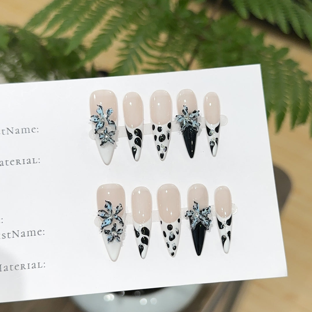 Artistic Floral and Geometric Press-On Nail Set