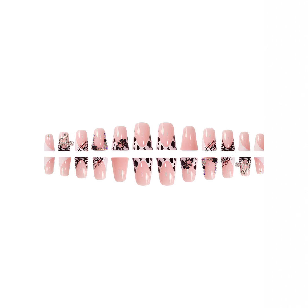 Elegant Nail Art Kalsten