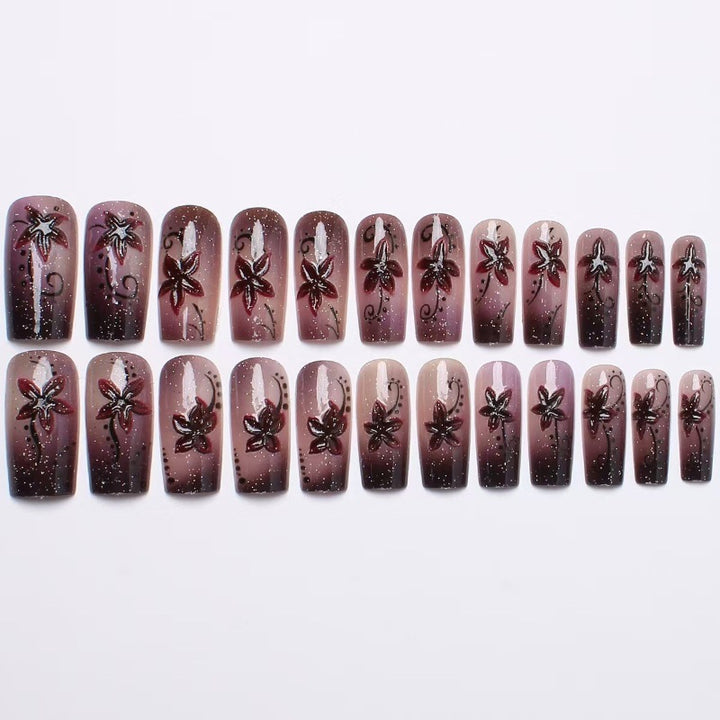Artificial nails with floral accents Kalsten