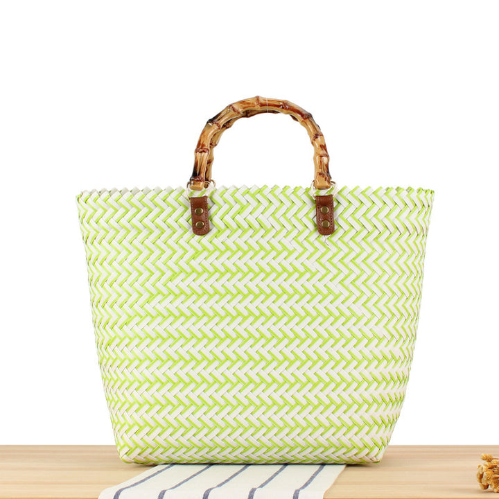 Stylish shopping bag made of braided natural material Kalsten