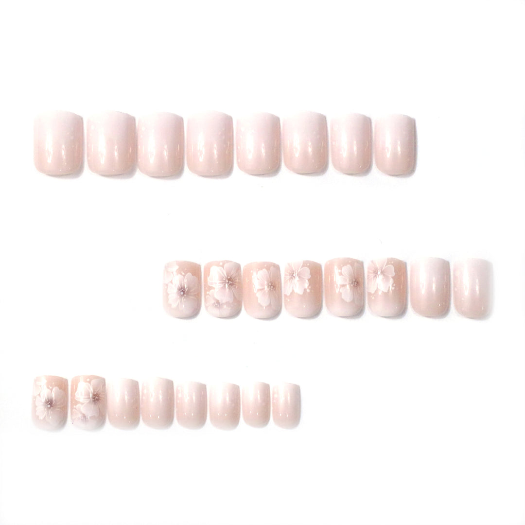 Elegant Floral Nail Art Set Kalsten