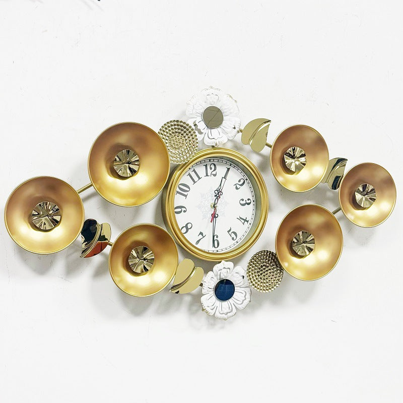 Elegant Decorative Wall Clock with Floral Accents Kalsten