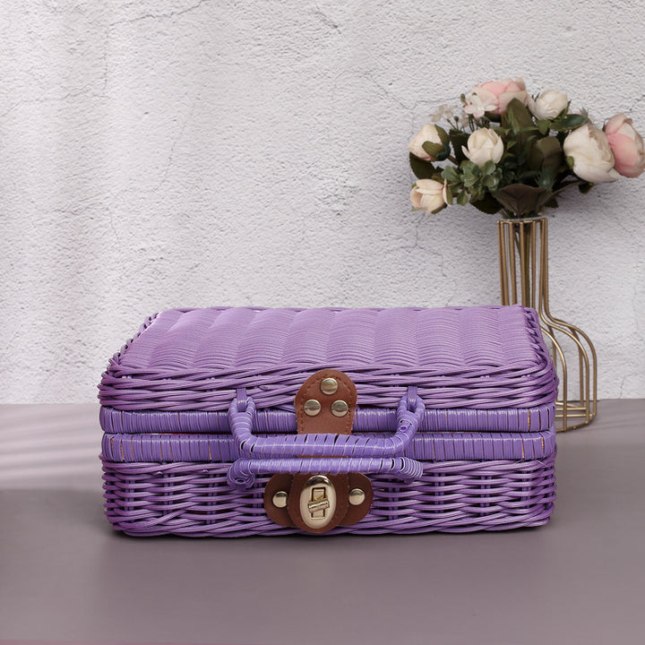 Vintage-Inspired Woven Storage Case Kalsten