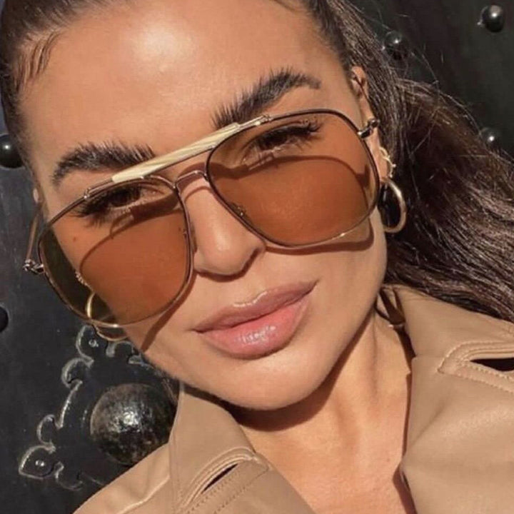 Ladies Pilot Sunglasses with Gold Frame Kalsten