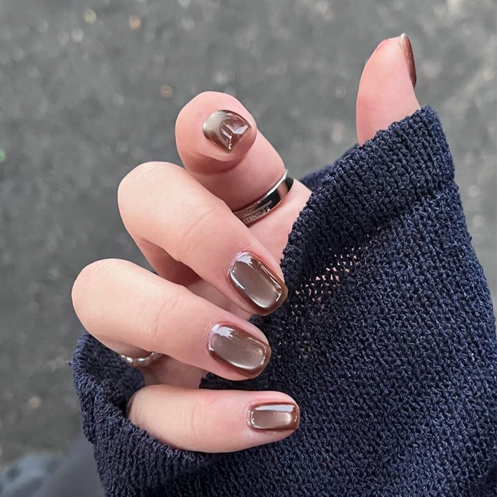 Glamorous Press-On Nail Art Set with Stylish Gemstone Accents Kalsten