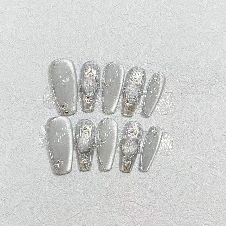Elegant Press-On Nail Set with Metallic Finish Kalsten