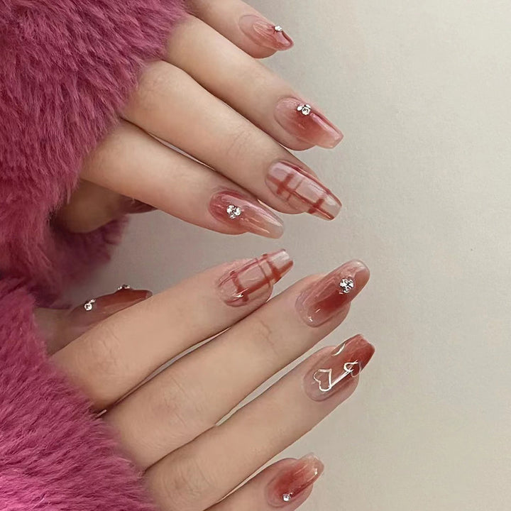 Elegant Nail Art with Glitter Accents Kalsten