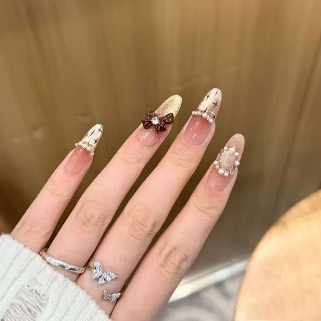 Decorative Press-On Nail Set Kalsten