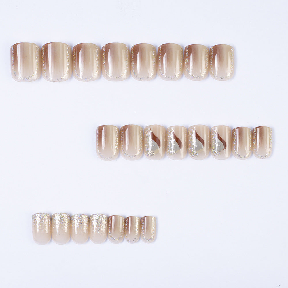 Elegant Nail Art with Glitter and Stylish Accents Kalsten