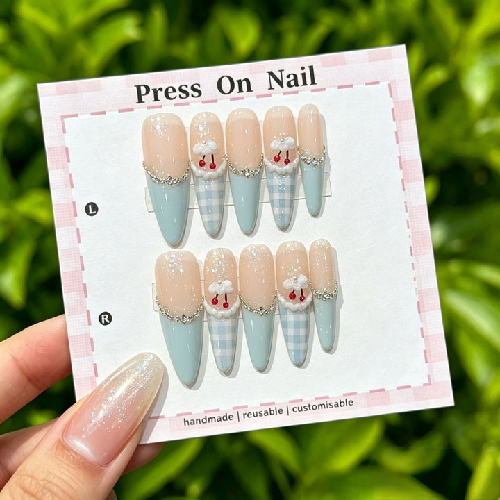 Artistic Floral Press-On Nail Set  1791773803