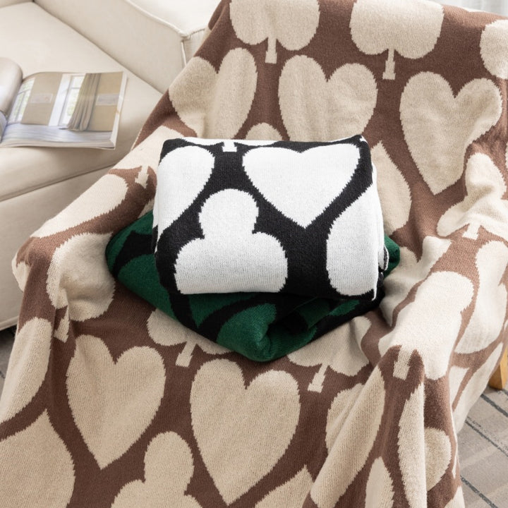 Plush Hearts Pattern Throw Blanket