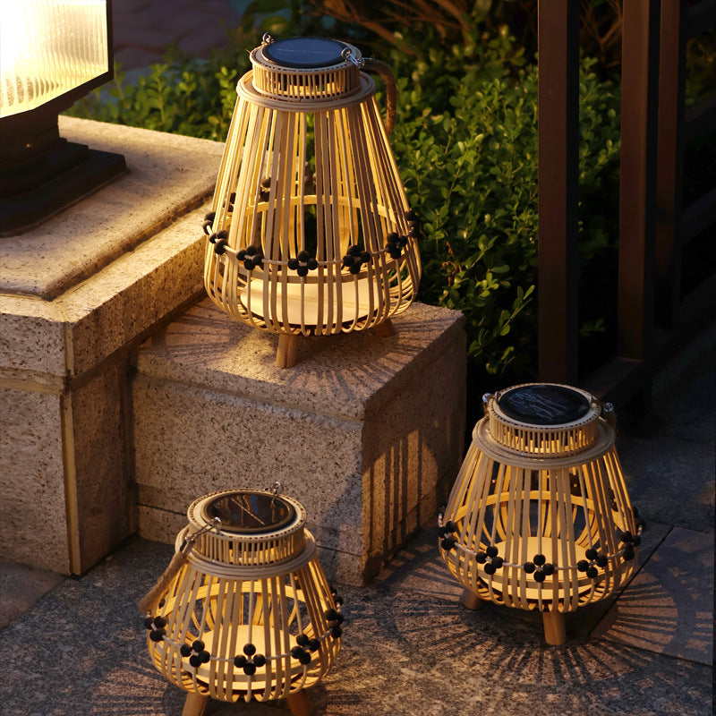 Handcrafted wooden lantern Kalsten