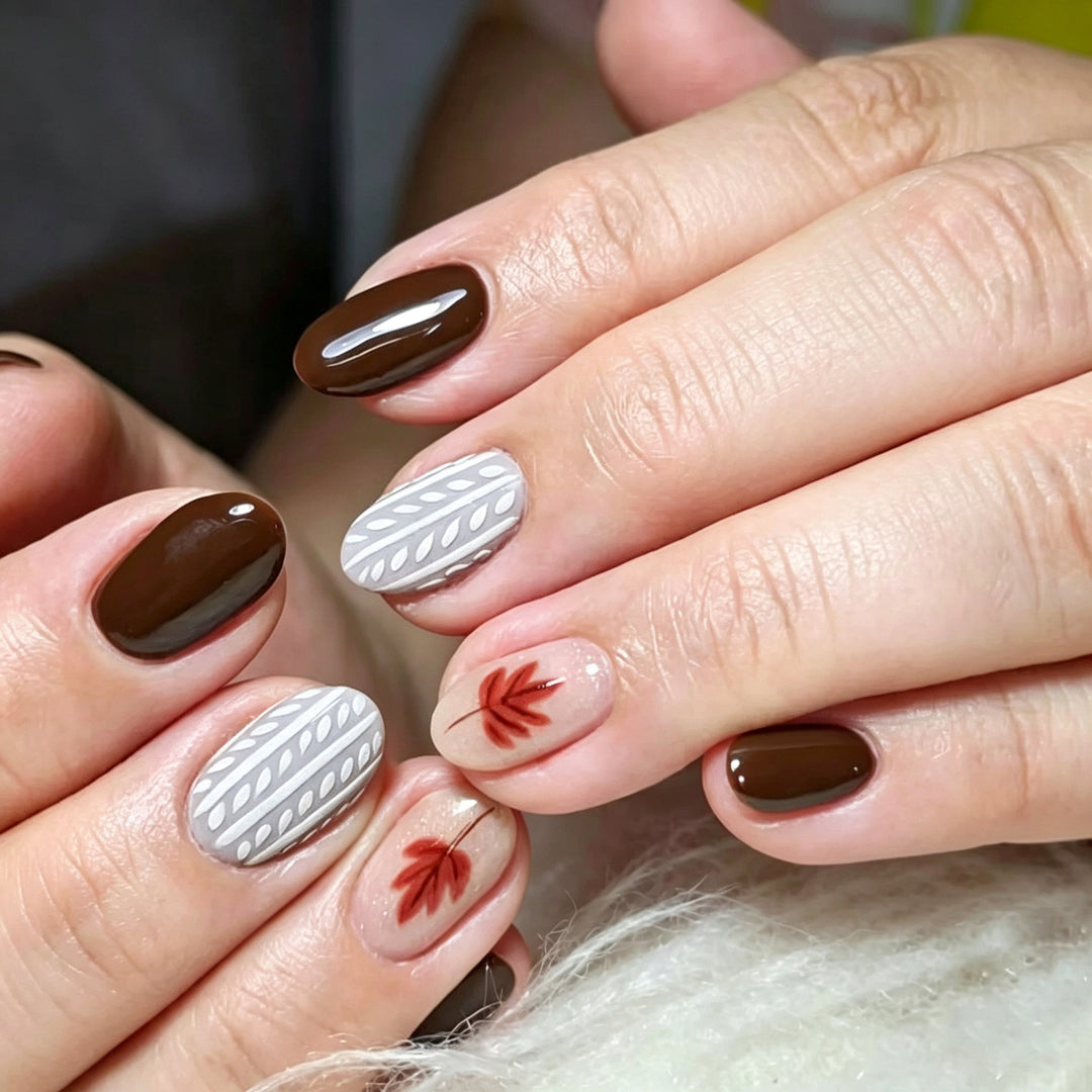 Artistic Press-On Nail Art Set with Leaf and Geometric Patterns Kalsten