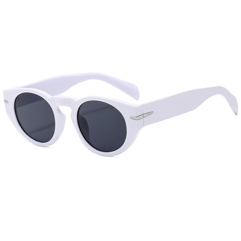 Contemporary Retro Round Sunglasses