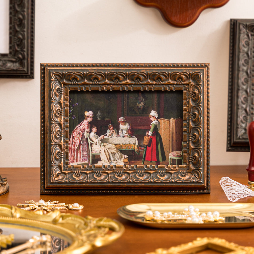 Ornate Vintage Picture Frame for Home Display