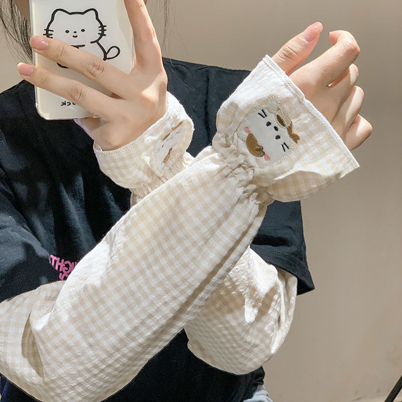 Wrist warmers with cute animal design Kalsten