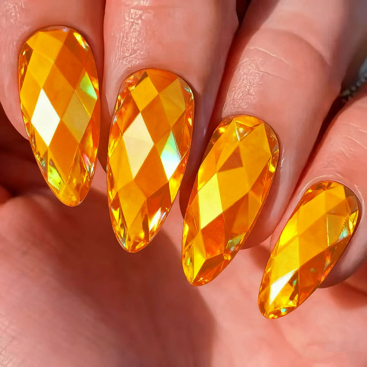 Shiny artificial nails with multifaceted design Kalsten
