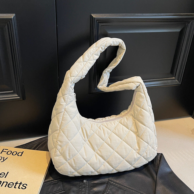 Chic Quilted Hobo Handbag Kalsten
