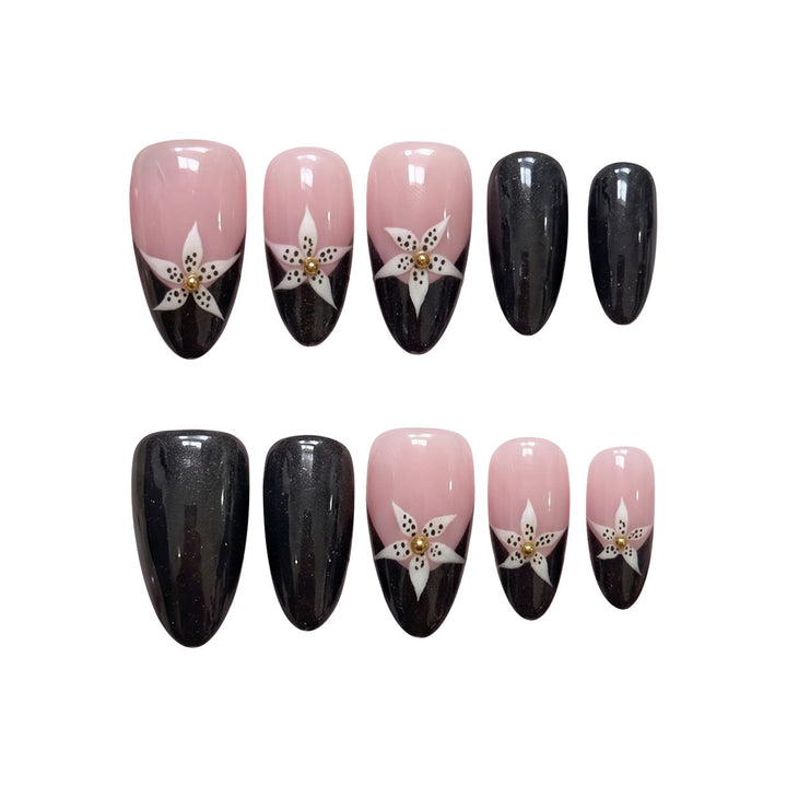 Artistic Flower-Embellished Press-On Nails