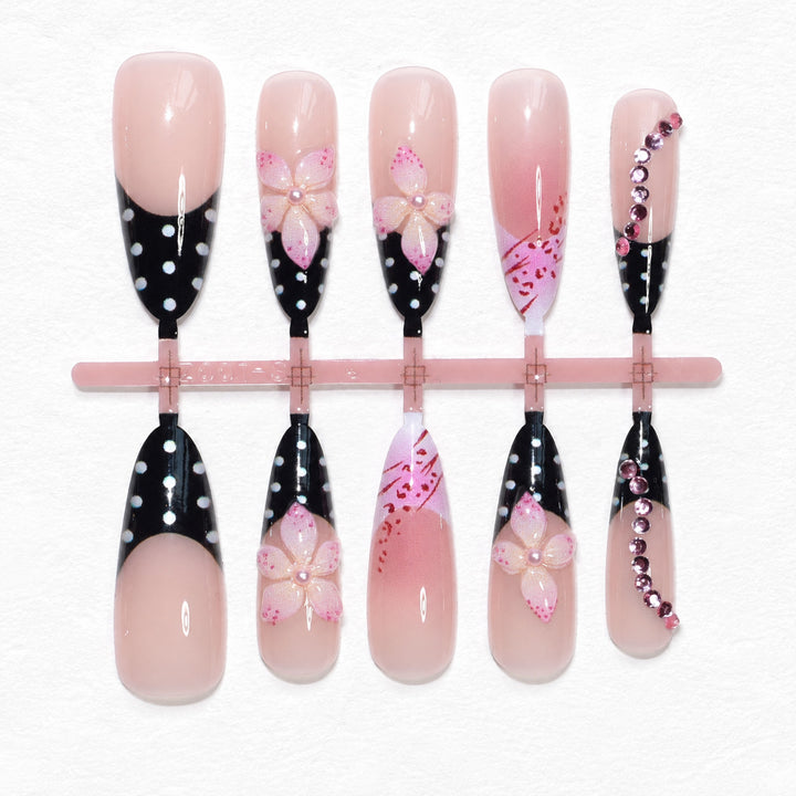 Premium Nail Stickers with Floral Patterns Kalsten