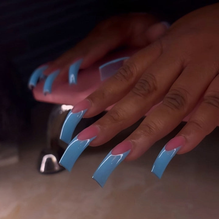 Glossy Long Stiletto Press-On Nails Kalsten