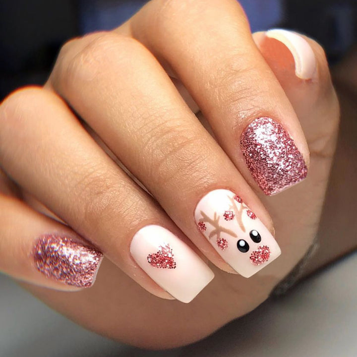 Artistic Holiday-Themed Press-On Nail Set Kalsten